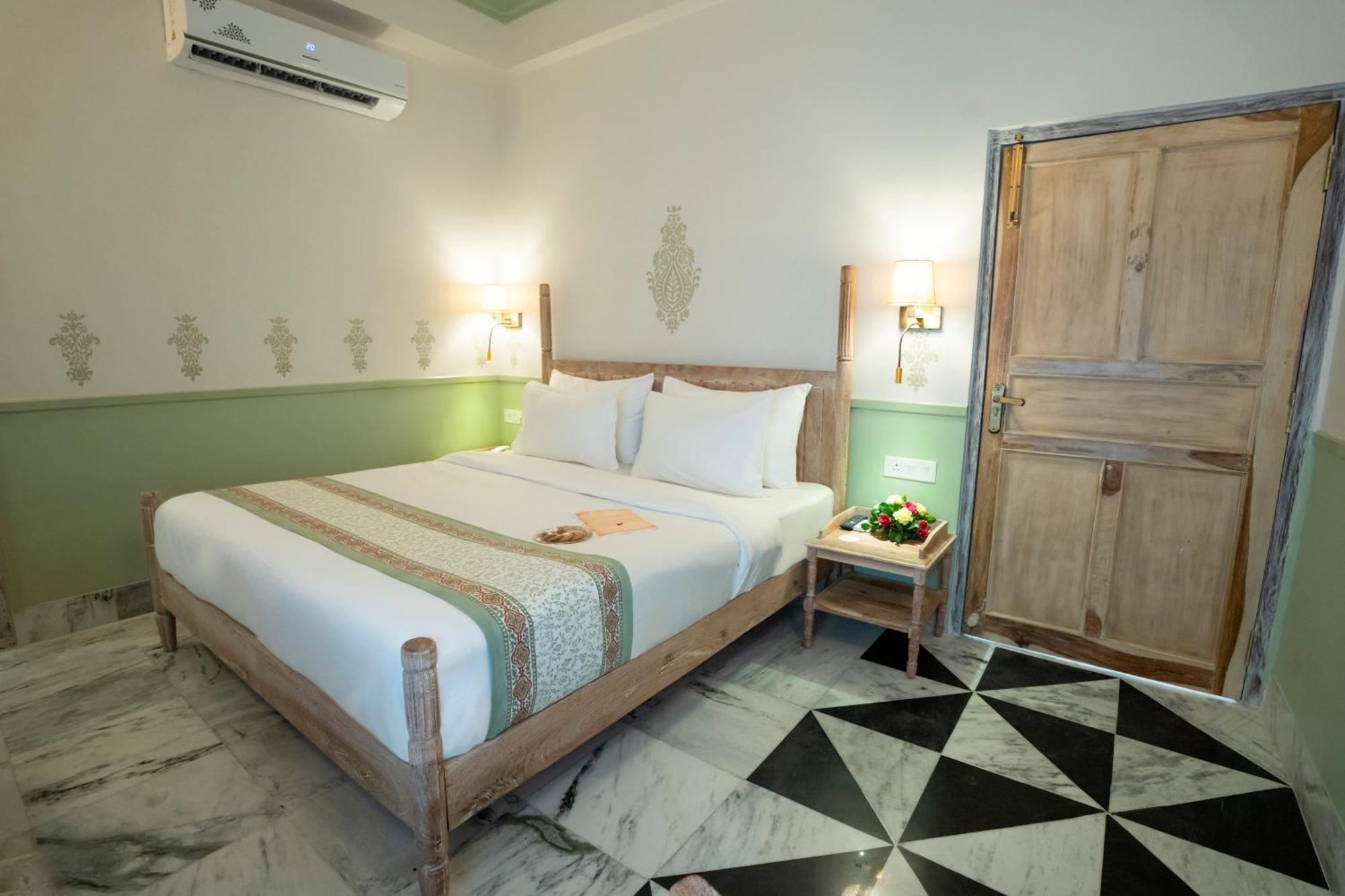Dev Mahal - A Boutique Heritage Hotel Jaipur Dış mekan fotoğraf