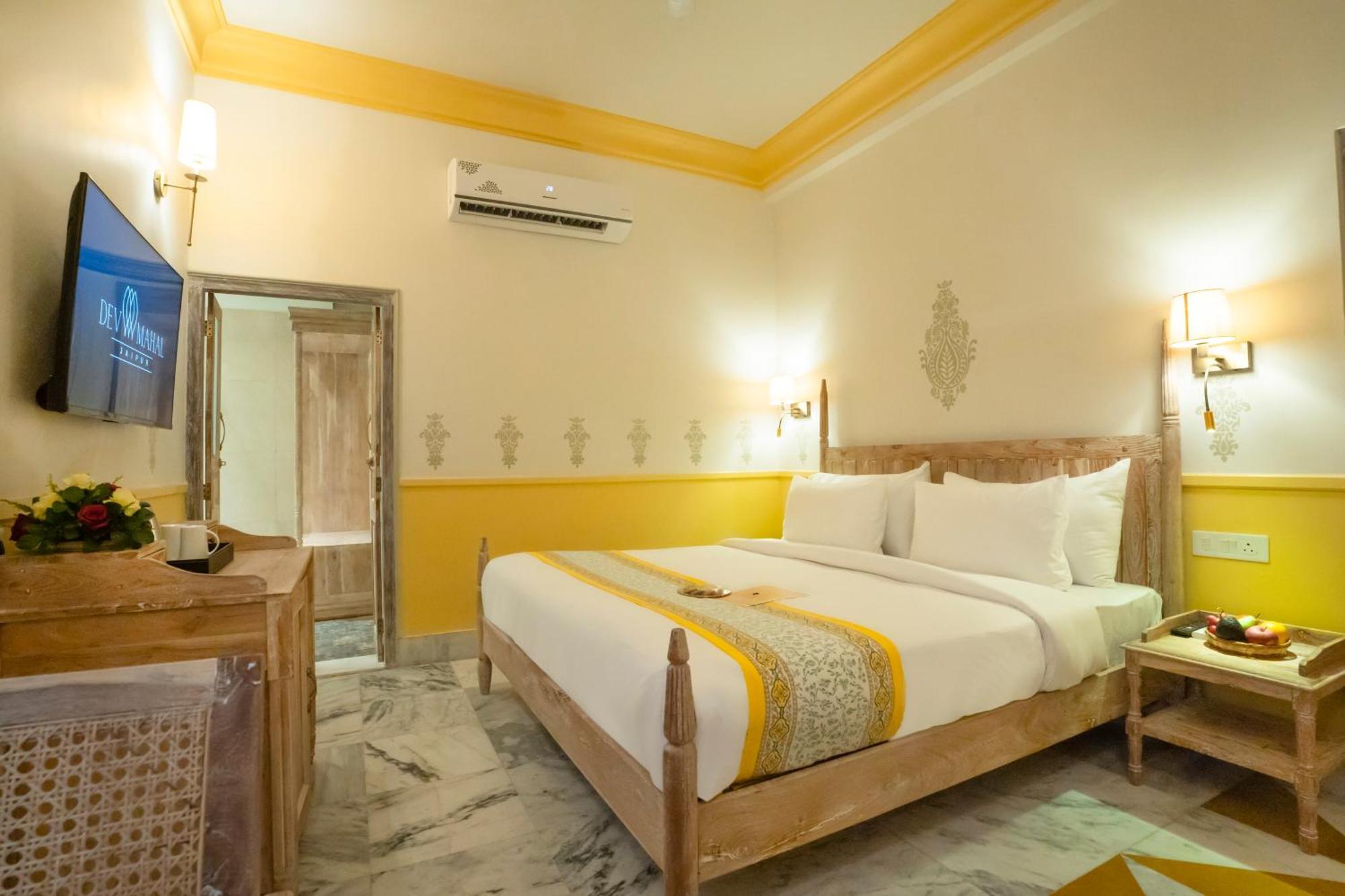 Dev Mahal - A Boutique Heritage Hotel Jaipur Dış mekan fotoğraf