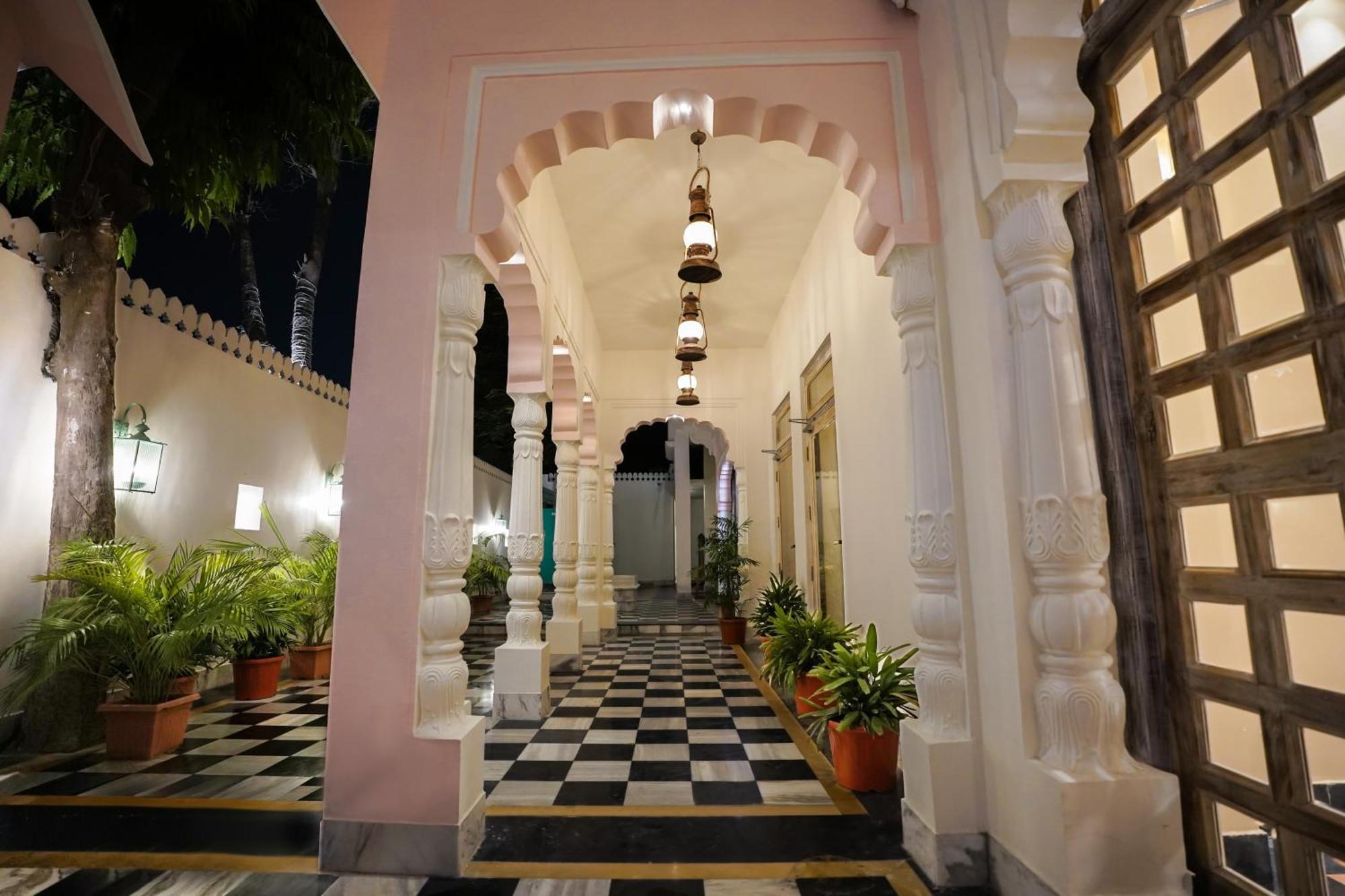 Dev Mahal - A Boutique Heritage Hotel Jaipur Dış mekan fotoğraf